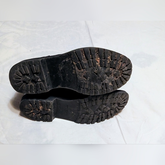 Saint Laurent Star-Studded Leather Combat Boot - Picture 7 of 8